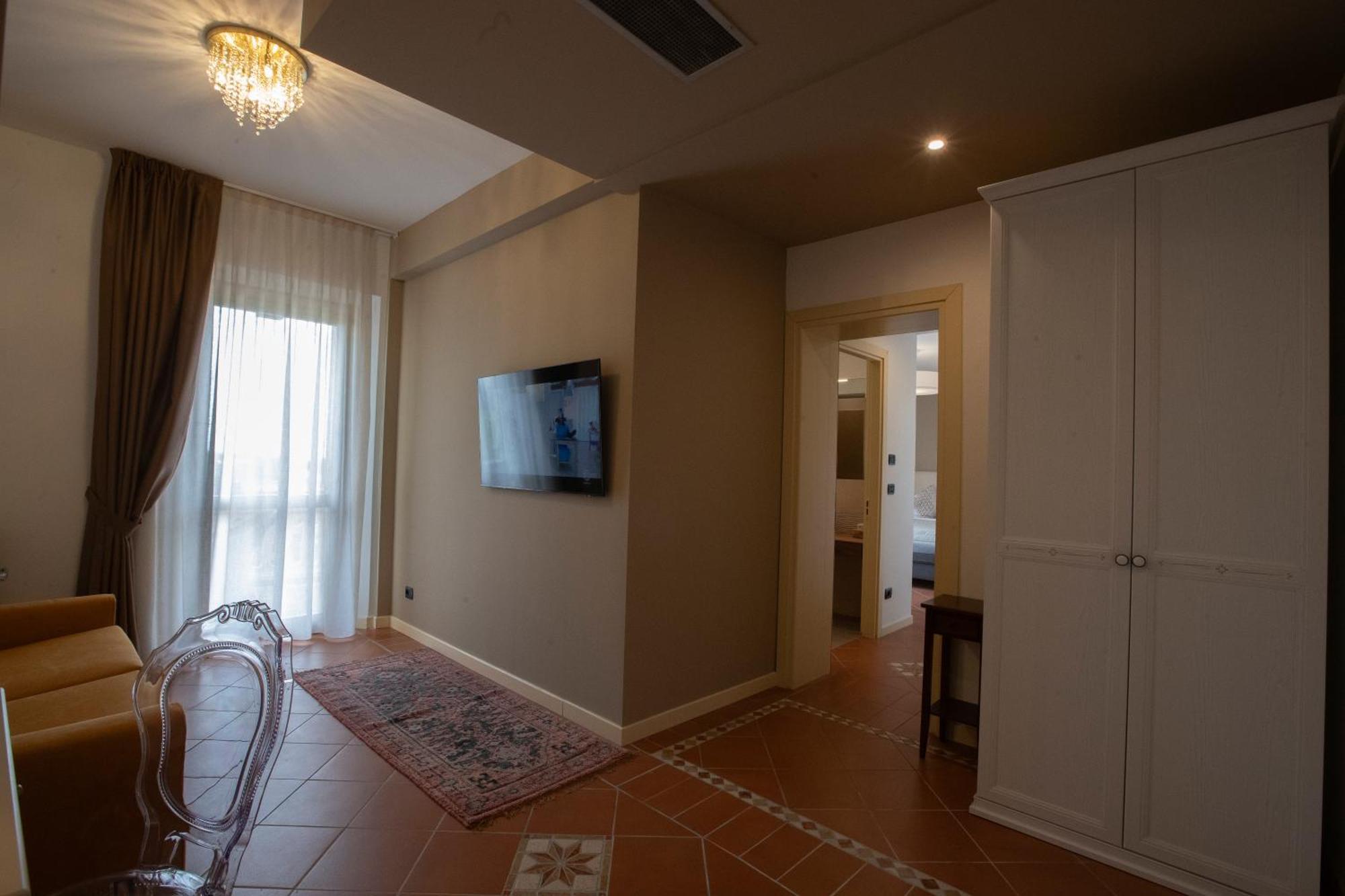 Albergo Cane Dozza Luaran gambar